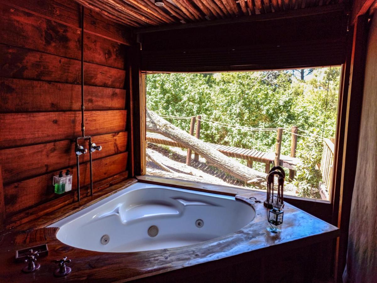 Fernhill Tented Treehouses Rheenendal Exterior foto